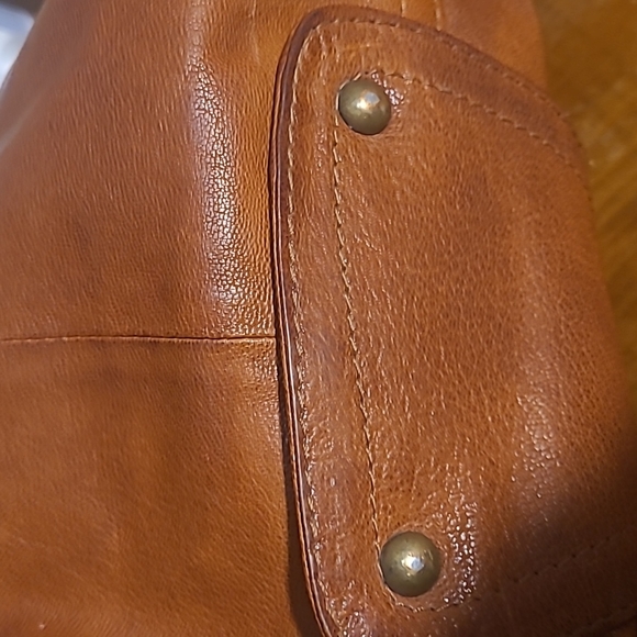 Leather Australian WITCHERY Shoulder Satchel Bag - Picture 13 of 13